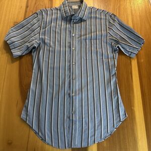 Armani Collezioni Men’s Shirt. Large. Button Up. Short Sleeve. Pocket. Blue